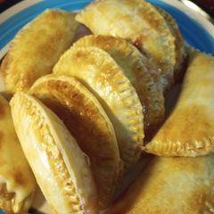 A picture of Strawberry Jam Empanadas.