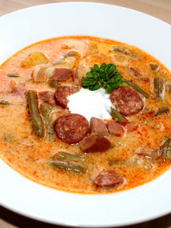 Magyaros zöldbableves recept fotója