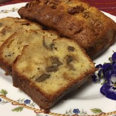 A picture of Aunty Eiko's  Maple Walnut Cake.