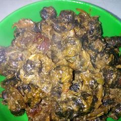 A picture of Piom Piom with Kpomo and Dryfish.