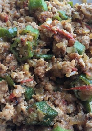 A picture of Lady fingers on mince meat.