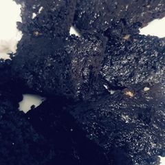 A picture of Walnut brownie.