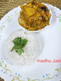 सरसों ग्रेवी सहजन आलू सब्जी(Sarso Gravy Sehjan Aloo Sabzi recipe in hindi) रेसिपी मुख्य फोटो