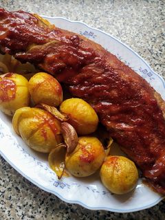 Una foto de Costillas jugosas a la barbacoa