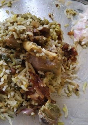 A picture of Handi mutton biryani.