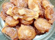 Una foto di frittelle di carnevale