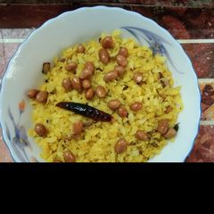 A picture of Delicious Peanut Poha.