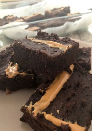 A picture of Banana Peanut Butter Brownies!!.