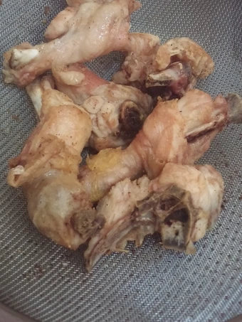 Langkah Mudah untuk Menyiapkan Resep Ayam Kampung Empuk dengan Garam - Metode Brine yang Uenak Anti Ribet, Uenak Banget