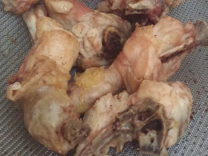 Langkah Mudah untuk Menyiapkan Resep Ayam Kampung Empuk dengan Garam - Metode Brine yang Uenak Anti Ribet, Uenak Banget