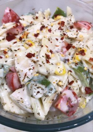 A picture of White Sauce Pasta.