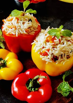 চিলি ক্যাপ্সিকাম রাইস (chilli capsicum rice recipe in Bengali) রেসিপির প্রধান ছবি