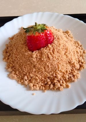 A picture of Dry ginger and gond Punjeeri.