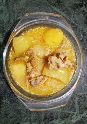 A picture of Chicken Stew.