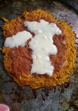 Una foto de Pizza de zanahoria vegetariana