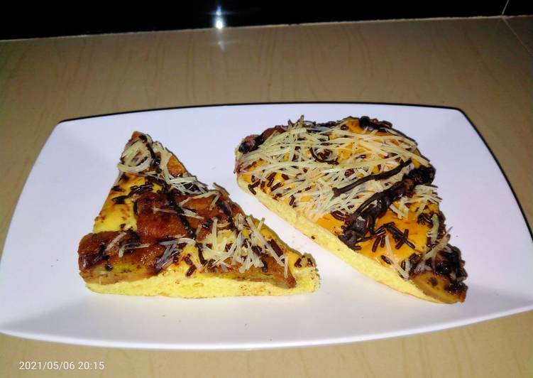 Resep Mudah Banana choco cheese pizza Enak Sederhana