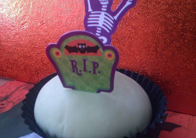 Vickys Halloween Cake Picks/Toppers, Decorating Ideas