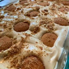 A picture of Cream cheese banana pudding.