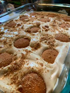 A picture of Cream cheese banana pudding.