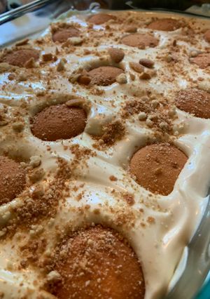 A picture of Cream cheese banana pudding.
