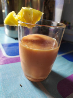 Foto resep Easy smoothies pineapple and papaya