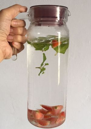 Foto resep Infused Water Strawberry Mint