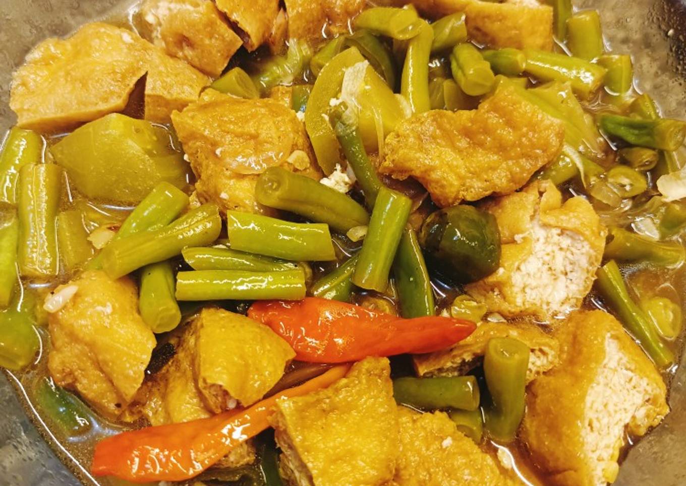 Asem-asem buncis tahu Pong