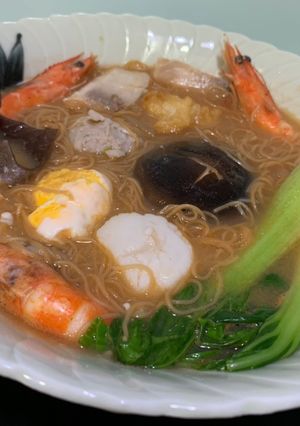 想吃什麼就加什麼的雞絲麵 的食譜成品照片