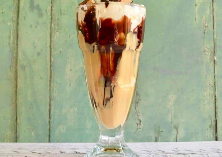 How to Make Homemade Peanut Butter Cup Sundae