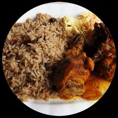 Pilau with chicken.#mystaplefoodreciepecontes A picture of Pilau with chicken.#mystaplefoodreciepecontes.