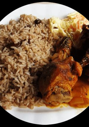 A picture of Pilau with chicken.#mystaplefoodreciepecontes.