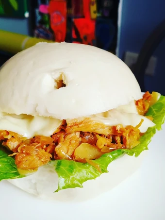 Cara Mudah Membikin Resep Burger pao isi ayam suwir yang Menggugah Selera Anti Ribet, Menggugah Selera