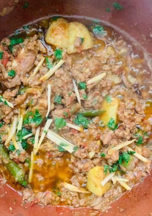 A picture of Dum ka Qeema.