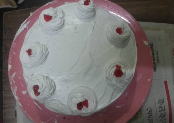 Recipe of Quick Chocolate cake with cream frosting