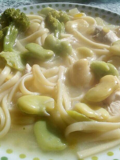 Una foto de Sopa de habas