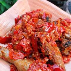 รูปของ Ayam Lado Merah