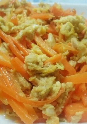 A picture of Easy Carrot, Egg, and Tuna Stir-Fry.