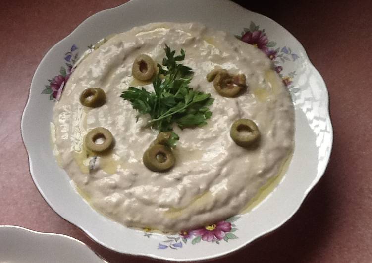 طريقة عمل بابا غنوج باذنجان مسلوق