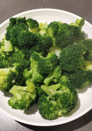 A picture of Parboiled Broccoli.