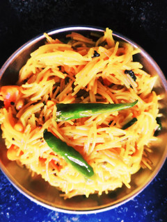 सेवई उपमा (sevai upma recipe in Hindi) रेसिपी मुख्य फोटो