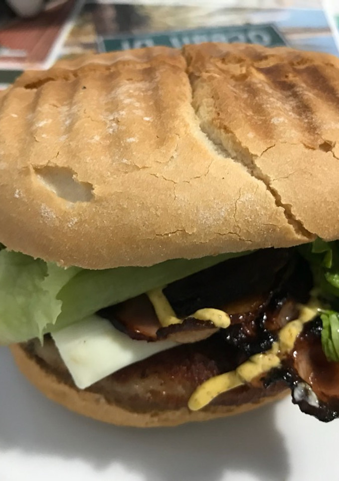 Una foto de Hamburguesa “a mi estilo”