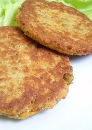 Una foto de Hamburguesas de soja y arvejas