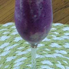 A picture of Jamun smoothy.