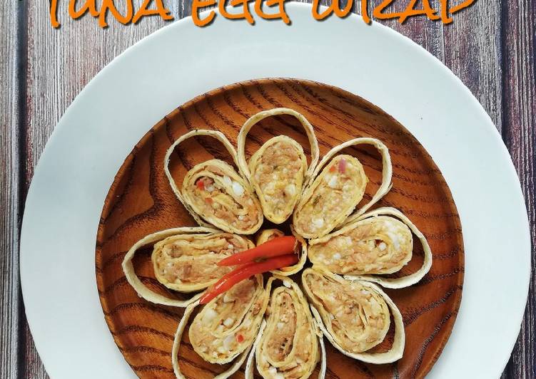 Tuna egg wrap