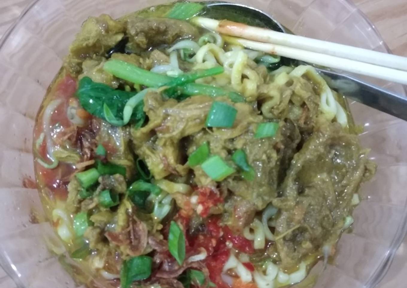 Mie ayam maknyoos ala bunda afrin