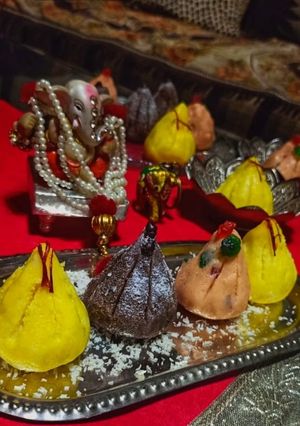 A picture of Flavored Modak.