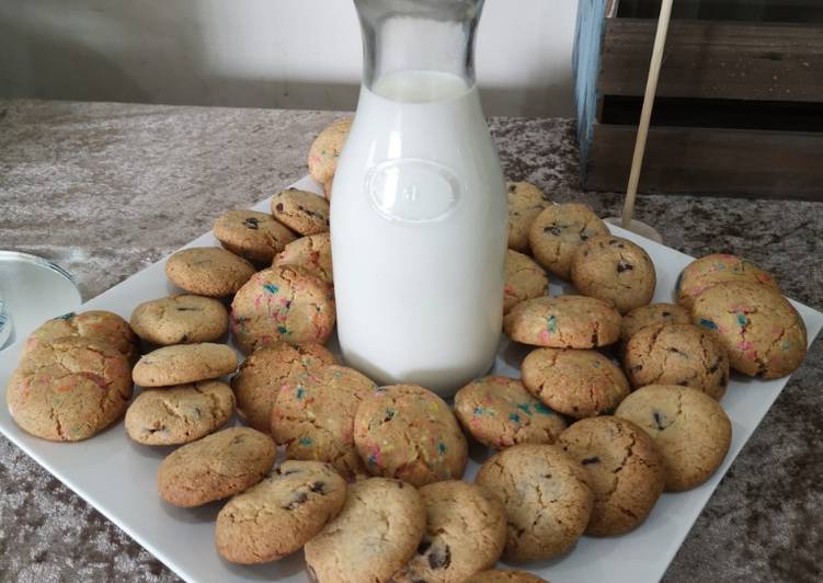 Recipe of Speedy Choc chip cookies