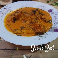 A picture of Kuttanadan Chicken Curry.