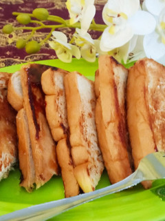 Foto resep Roti Bakar Pisang Manis Tradisional