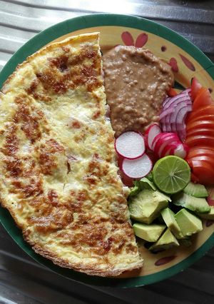 Una foto de Huevo torta Norteño (tipo omelette)